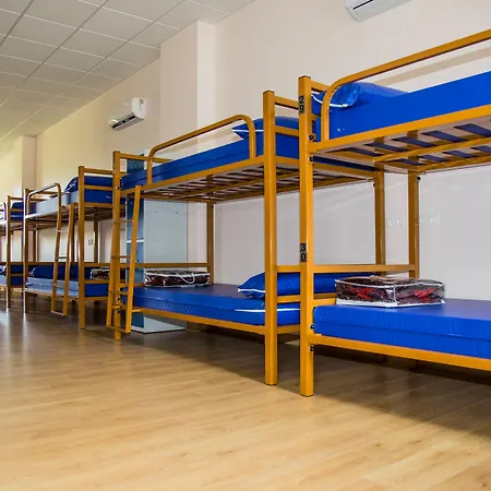 Montoto بيت شباب ميليدي